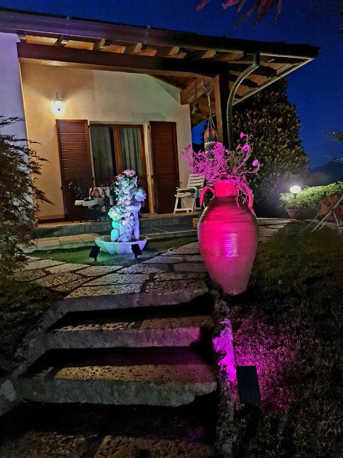 B&B Margot Albavilla エクステリア 写真